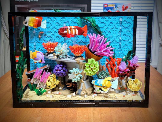 10366 Tropisk akvarium